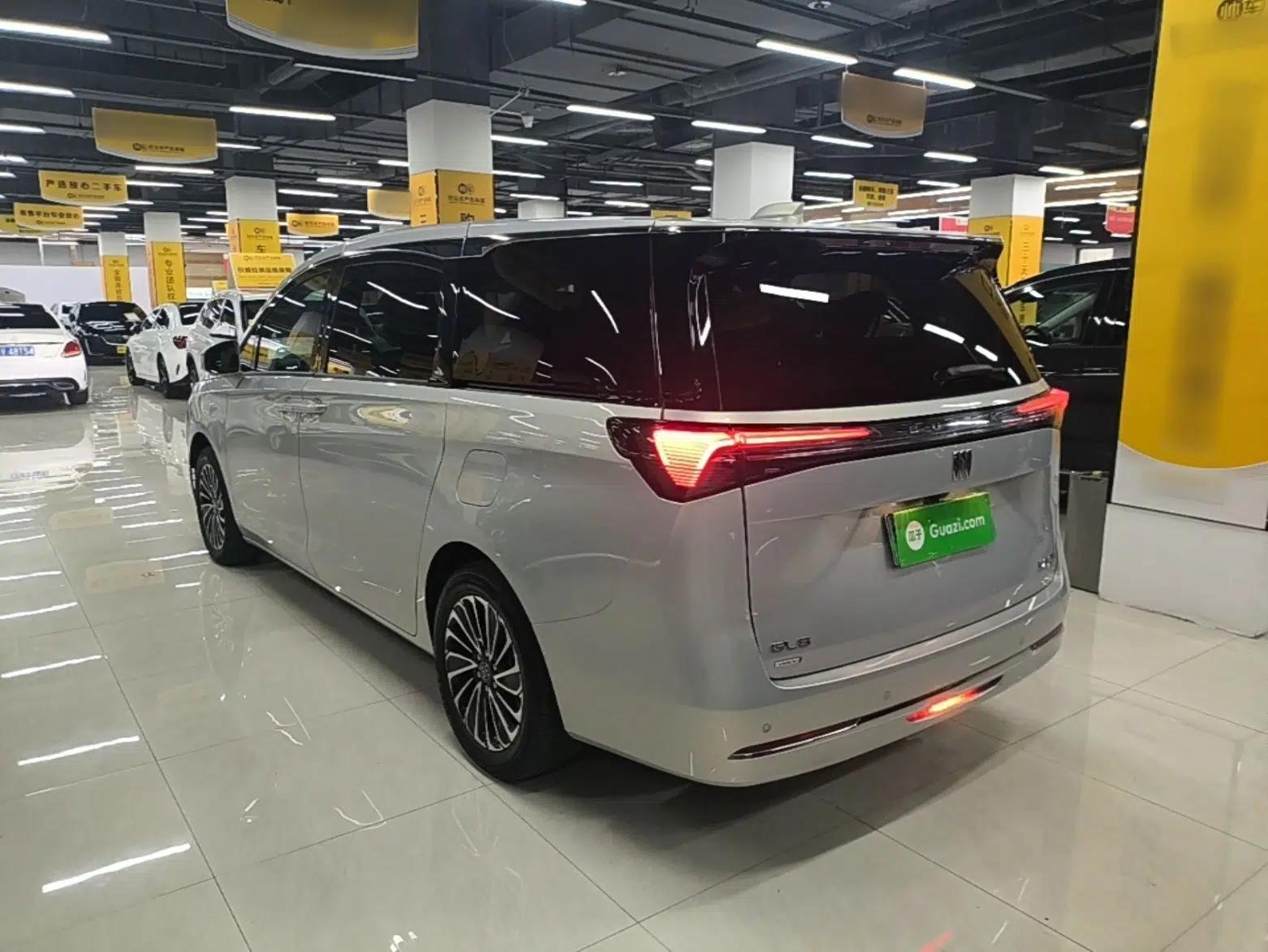 Buick GL8 New Energy 2025 Lu Shang Luxury Edition 7-Seater — миниатюра 13