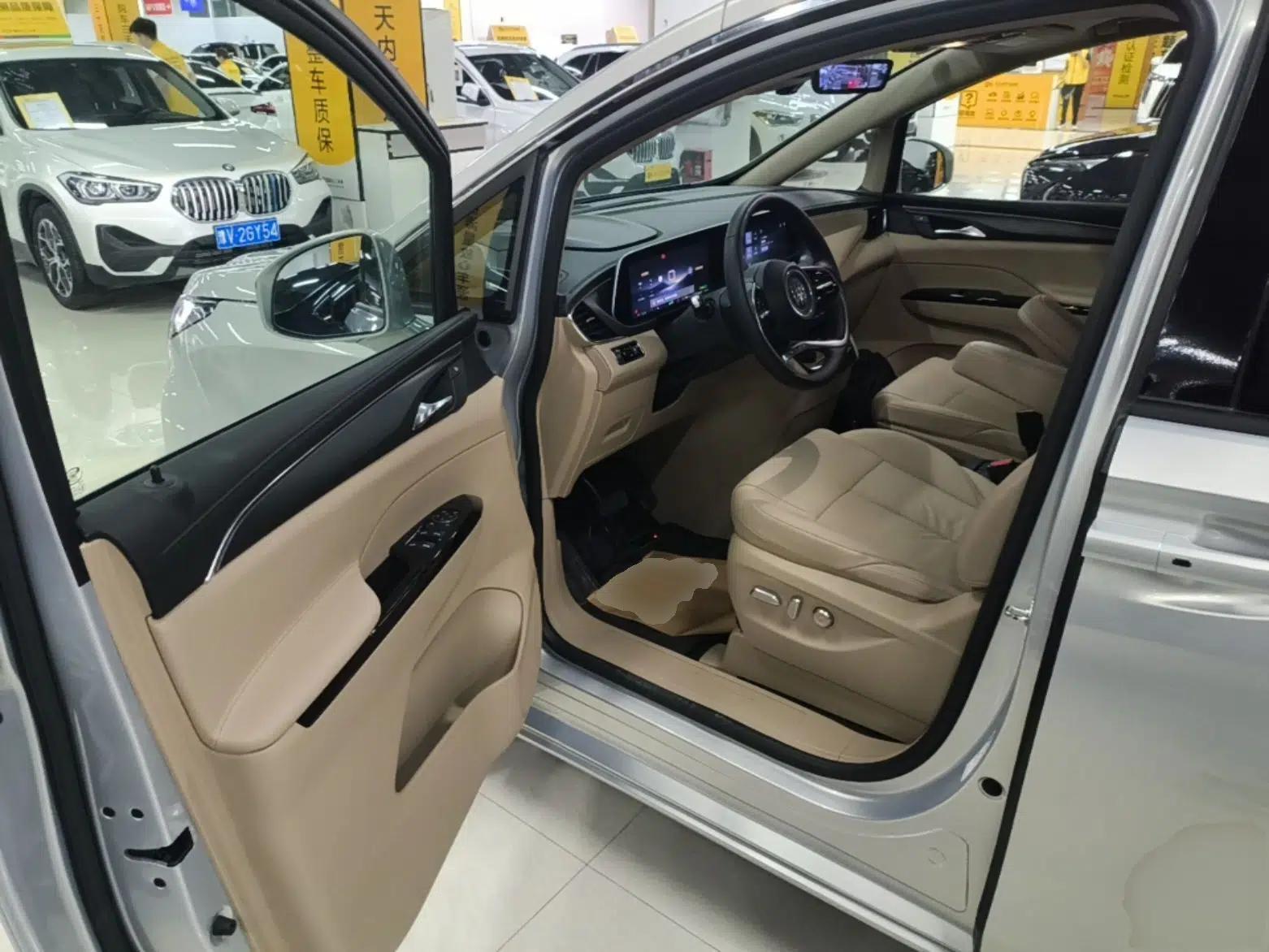 Buick GL8 New Energy 2025 Lu Shang Luxury Edition 7-Seater — миниатюра 23