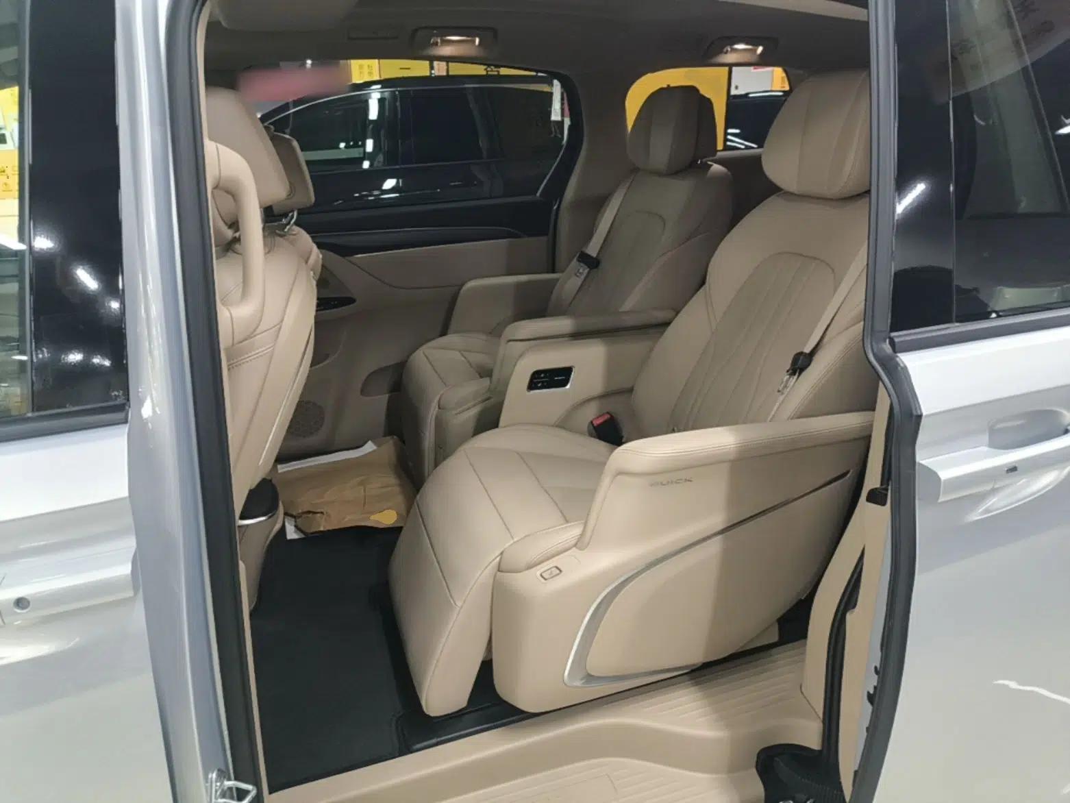 Buick GL8 New Energy 2025 Lu Shang Luxury Edition 7-Seater — миниатюра 25