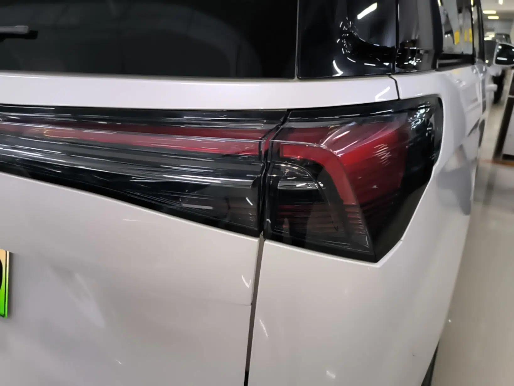 Buick GL8 New Energy 2025 Lu Shang Luxury Edition 7-Seater — миниатюра 9