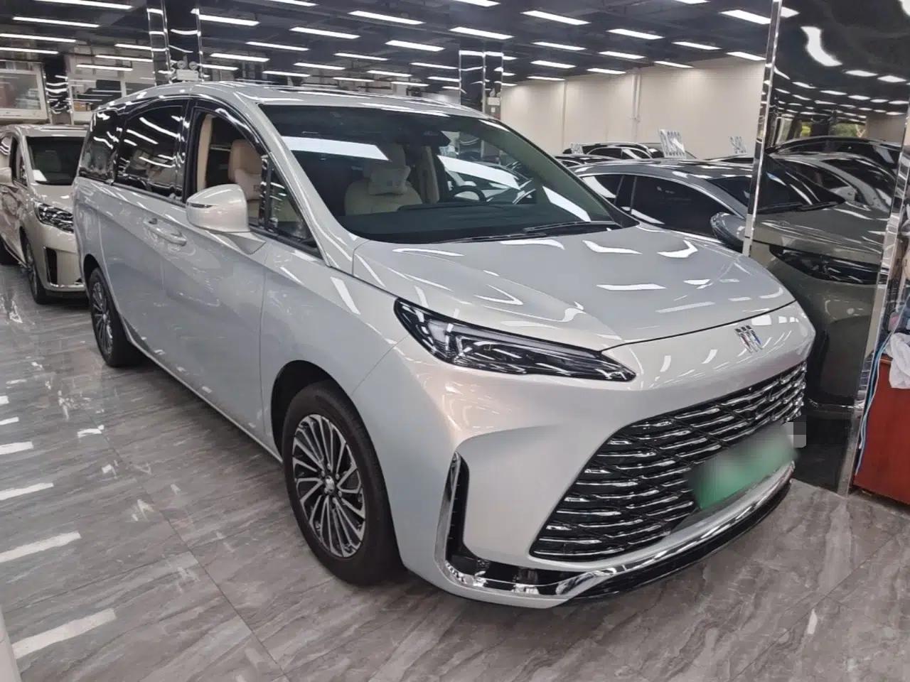 Buick GL8 New Energy 2025 Lu Shang Smart Enjoyment Edition 7-Seater — миниатюра 3