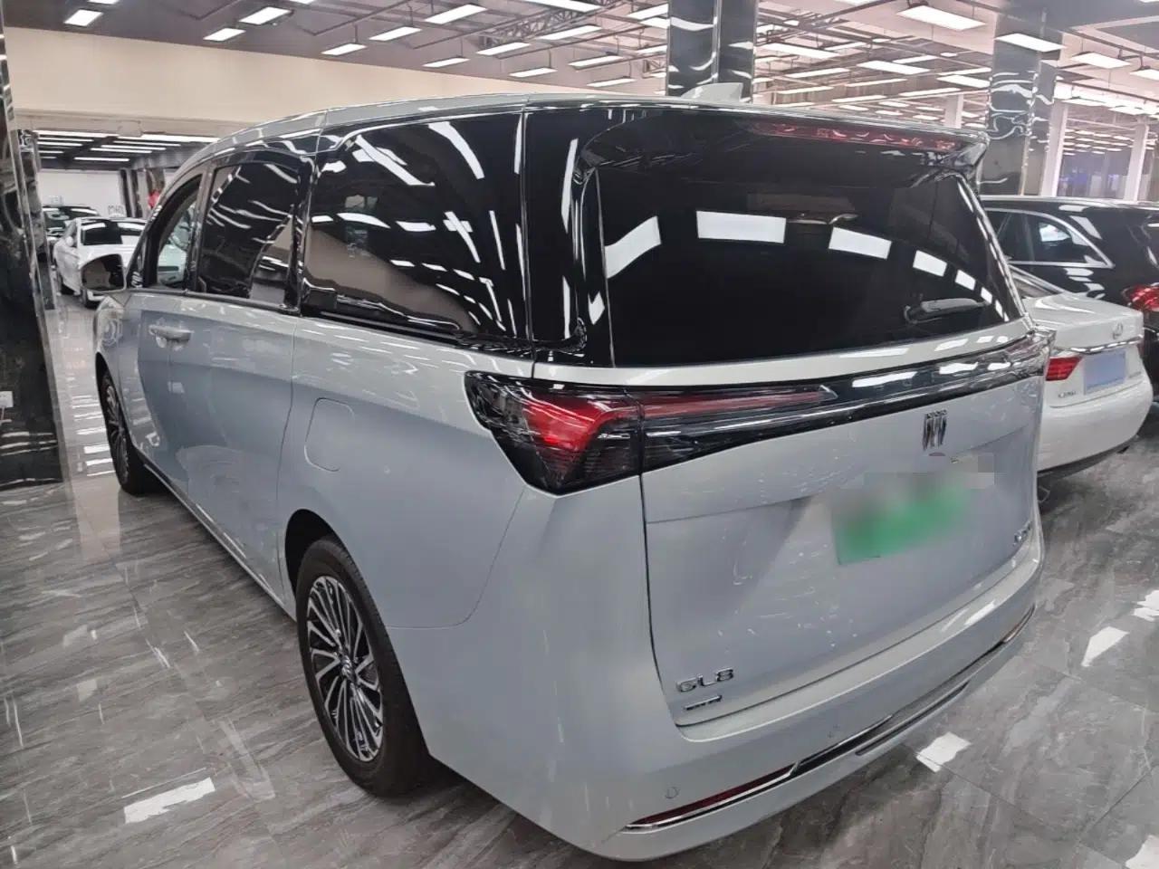 Buick GL8 New Energy 2025 Lu Shang Smart Enjoyment Edition 7-Seater — миниатюра 4