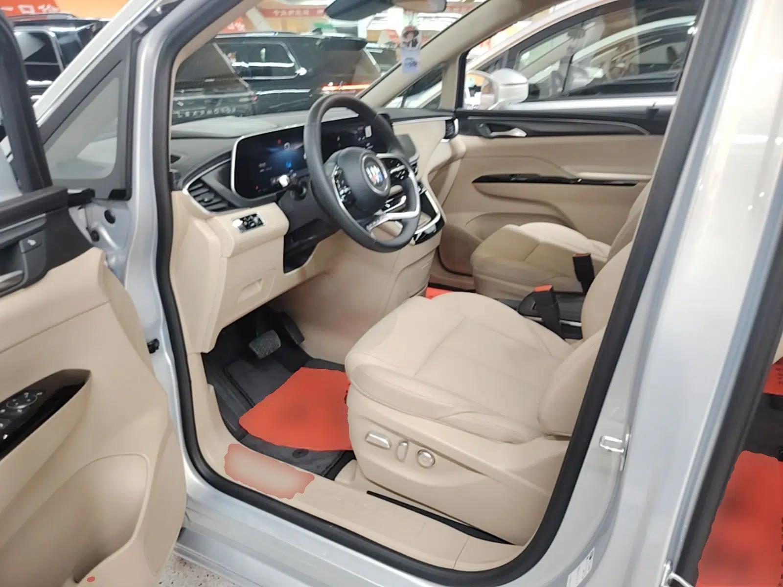Buick GL8 New Energy 2025 Lu Shang Luxury Edition 7-Seater — миниатюра 17