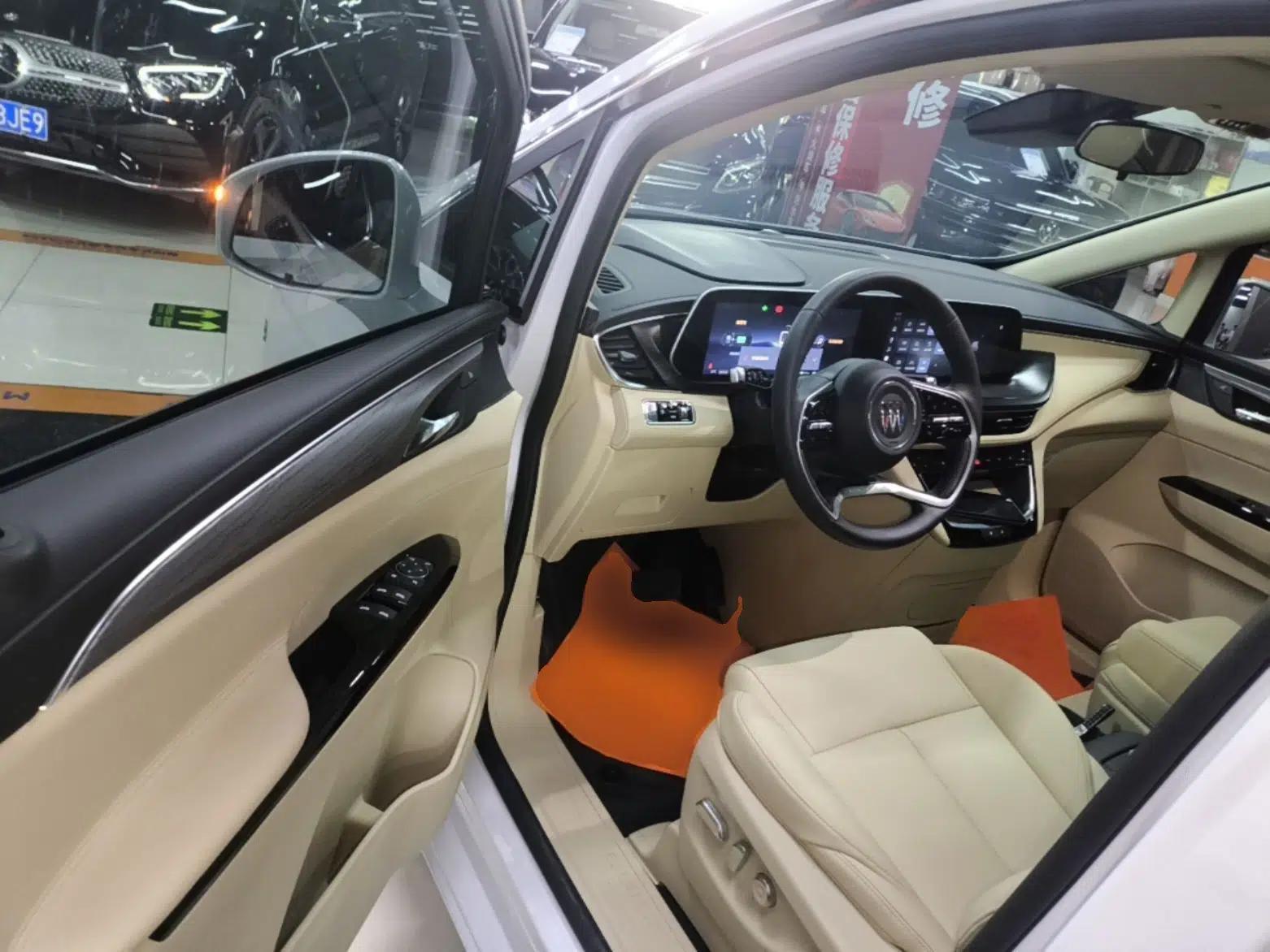 Buick GL8 New Energy 2025 Lu Shang Smart Enjoyment Edition 7-Seater — миниатюра 27