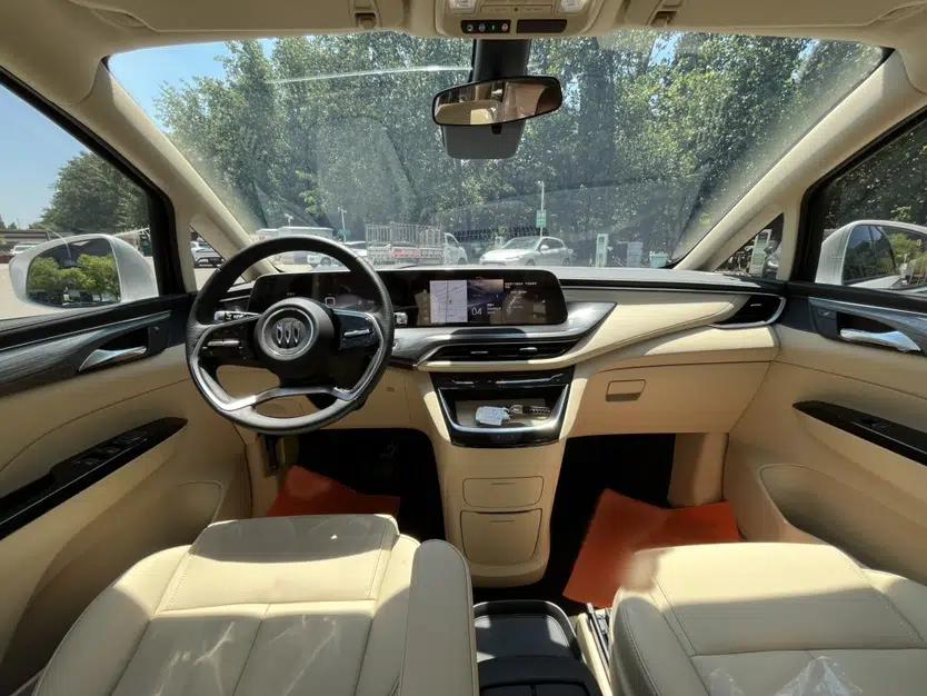 Buick GL8 New Energy 2025 Lu Shang Smart Enjoyment Edition 7-Seater — миниатюра 37