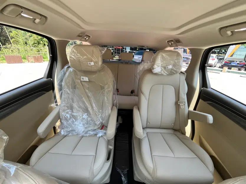 Buick GL8 New Energy 2025 Lu Shang Smart Enjoyment Edition 7-Seater — миниатюра 38