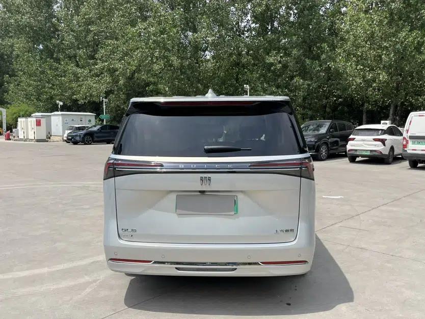 Buick GL8 New Energy 2025 Lu Shang Luxury Edition 7-Seater — миниатюра 15
