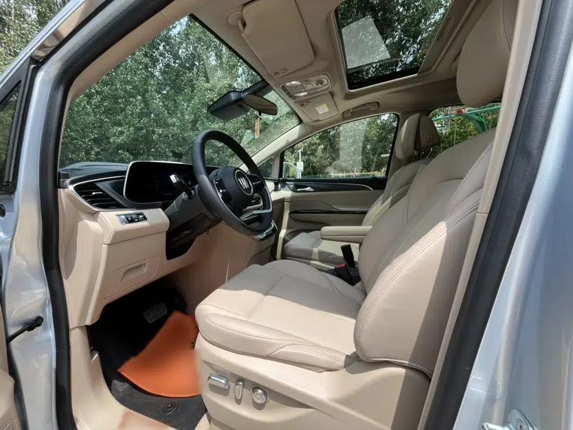 Buick GL8 New Energy 2025 Lu Shang Luxury Edition 7-Seater — миниатюра 45