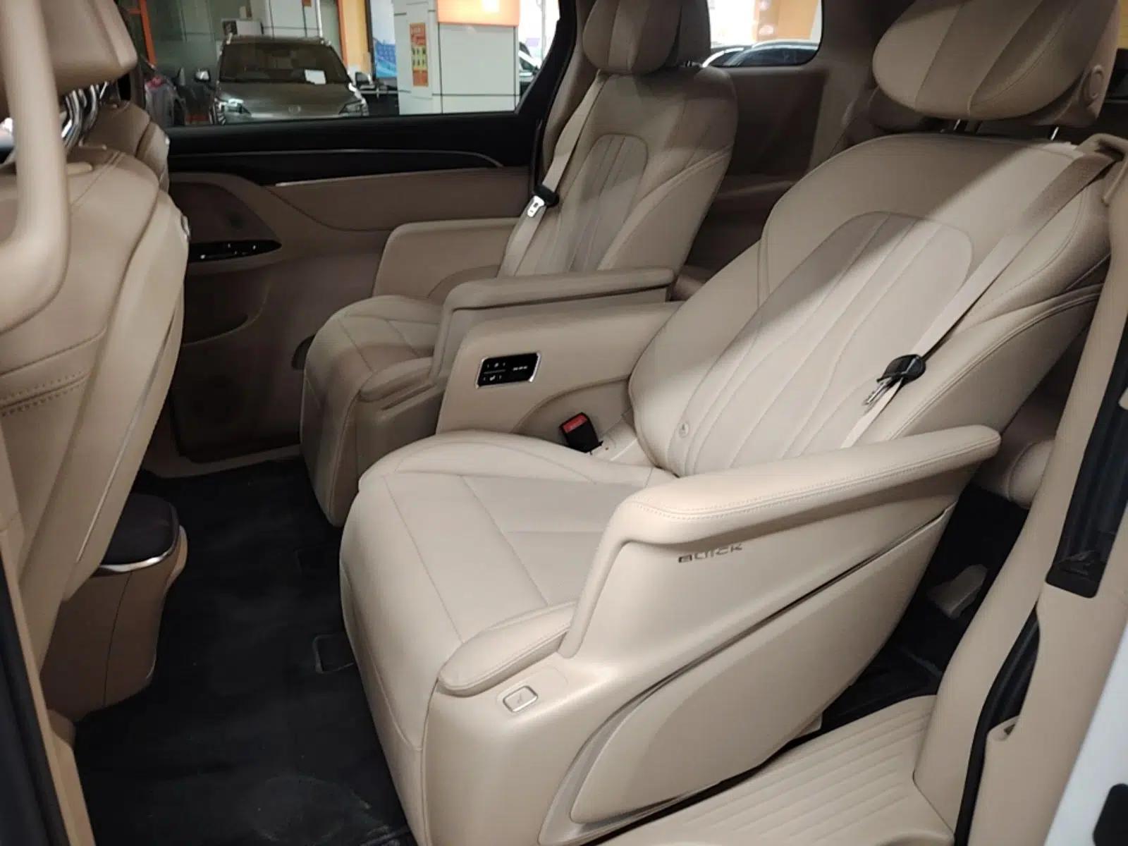 Buick GL8 New Energy 2025 Lu Shang Luxury Edition 7-Seater — миниатюра 25