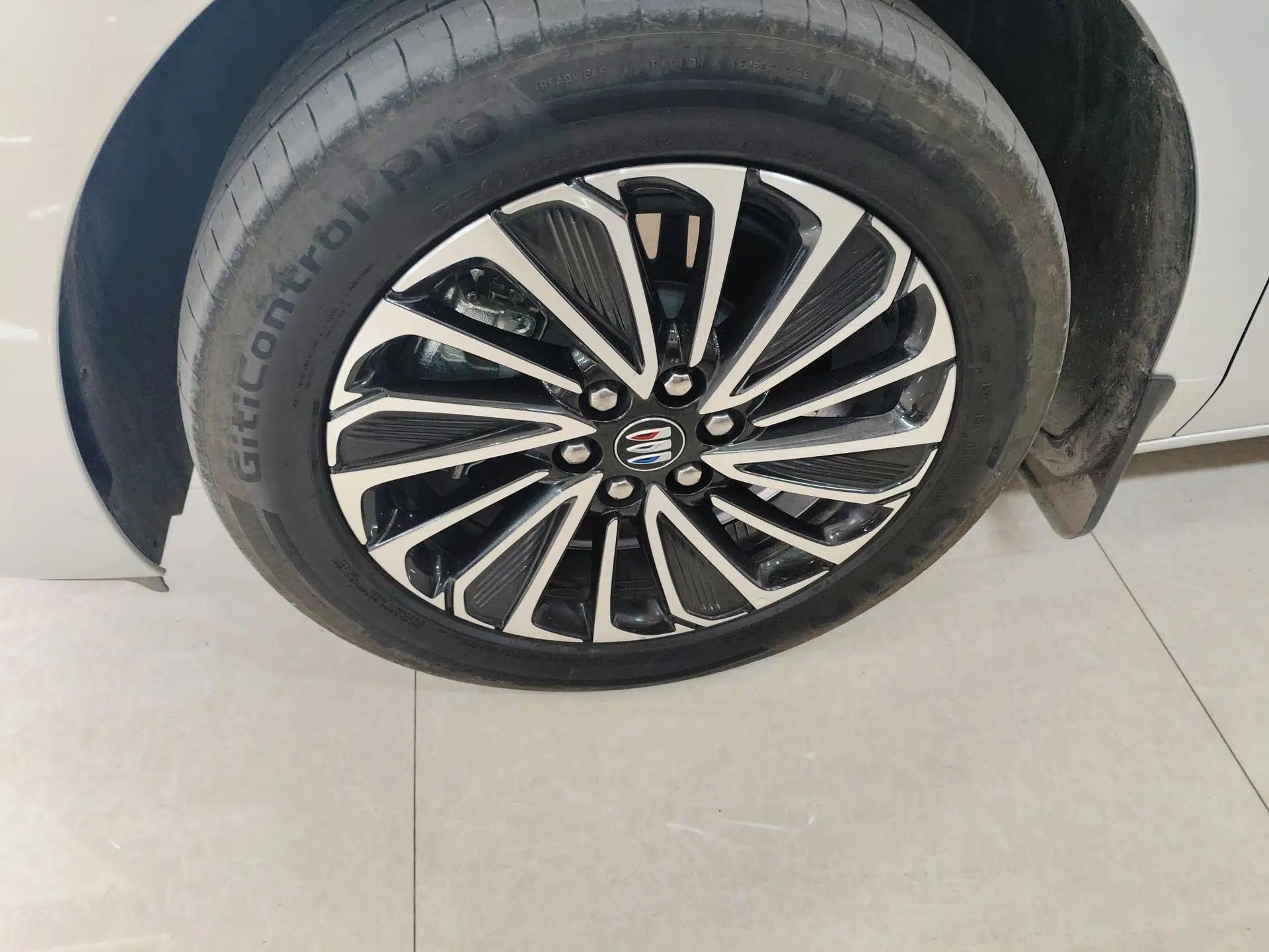 Buick GL8 New Energy 2025 Lu Shang Luxury Edition 7-Seater — миниатюра 10