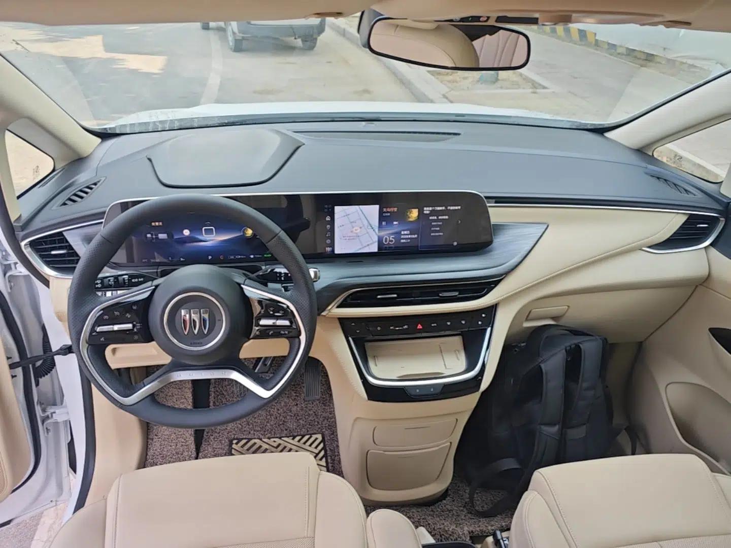 Buick GL8 New Energy 2025 Lu Shang Luxury Edition 7-Seater — миниатюра 17