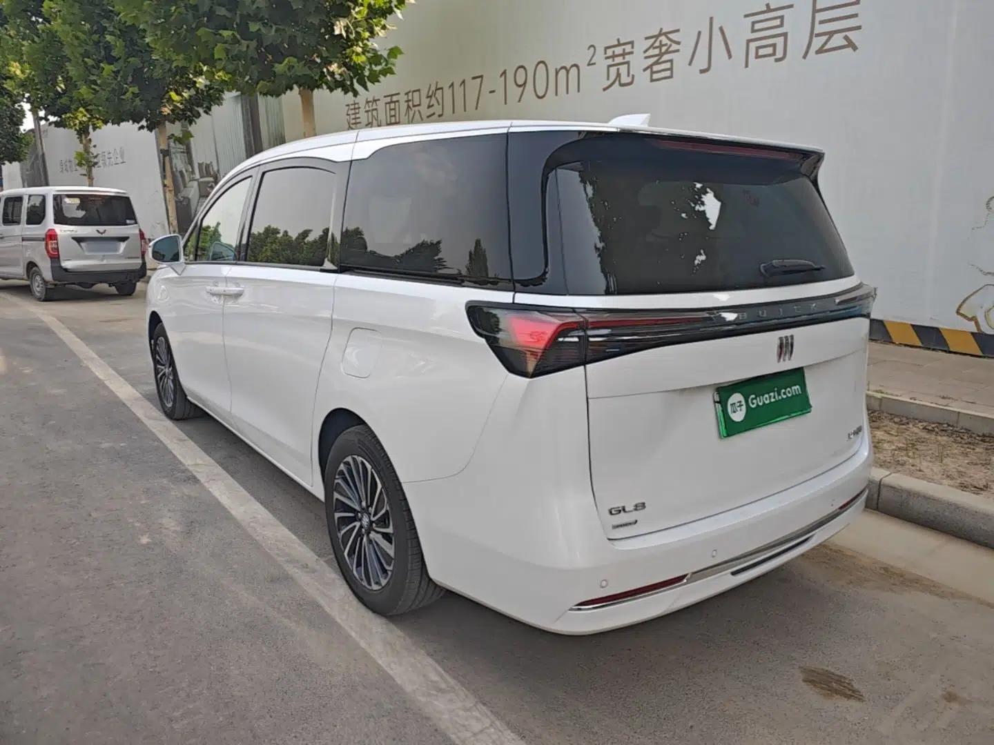 Buick GL8 New Energy 2025 Lu Shang Luxury Edition 7-Seater — миниатюра 4