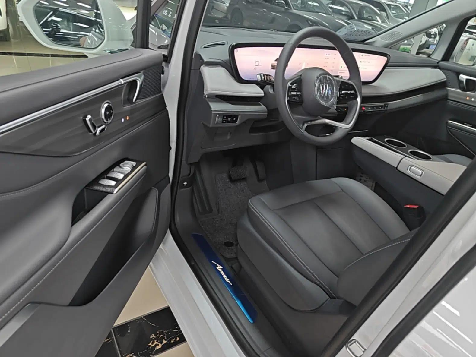 Buick GL8 New Energy 2026 Model Lu Zun Smart Enjoyment Edition — миниатюра 23