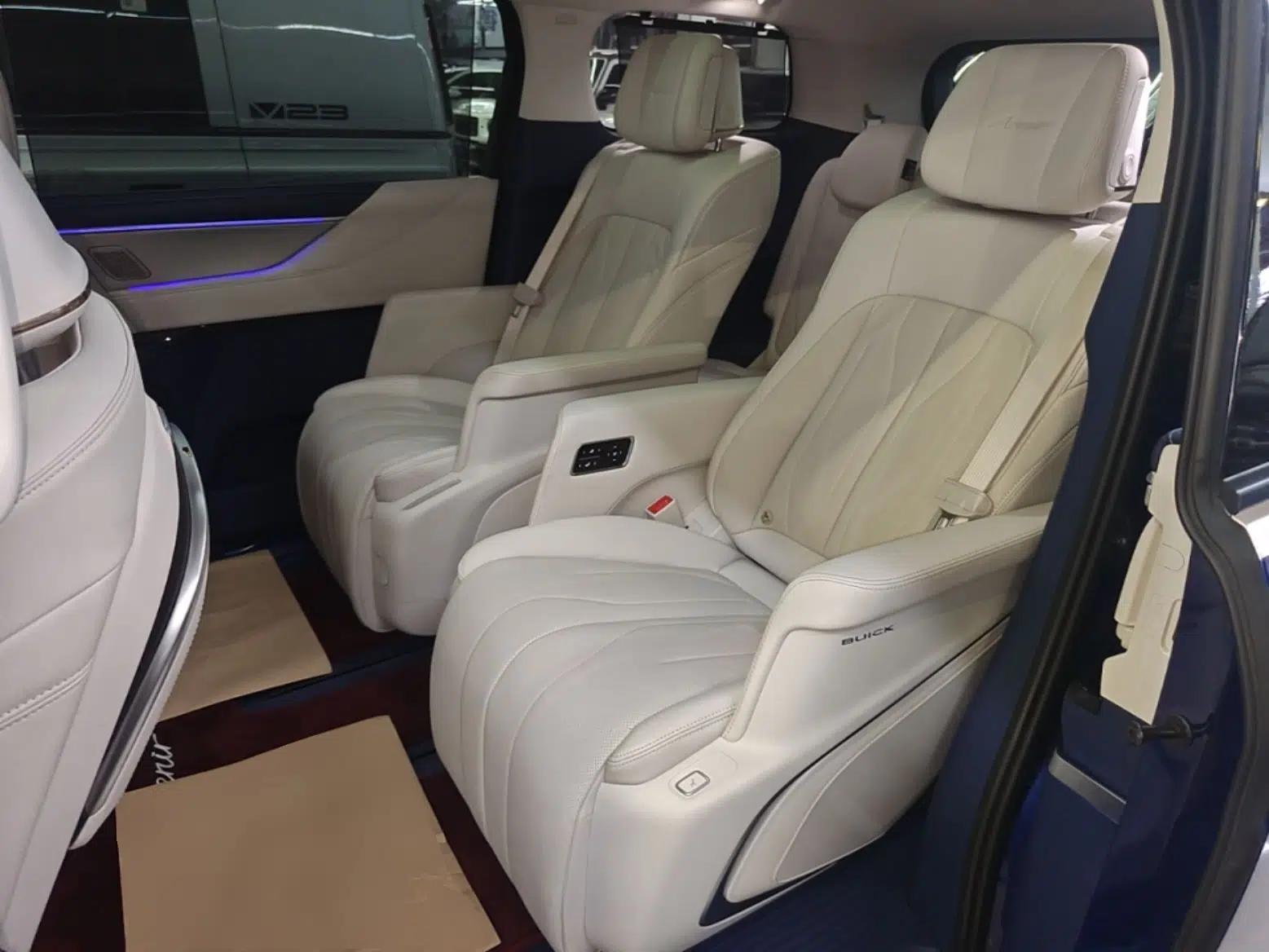 Buick GL8 New Energy 2024 Lu Zun Luxury Edition 7-Seater — миниатюра 25