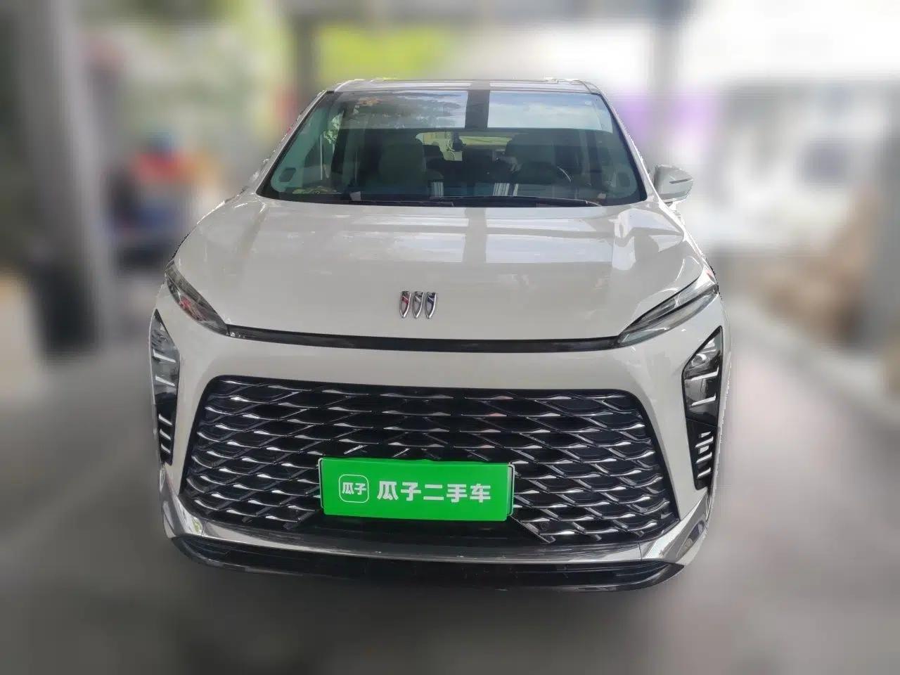 Buick GL8 New Energy 2024 Lu Zun Luxury Edition 7-Seater — миниатюра 2