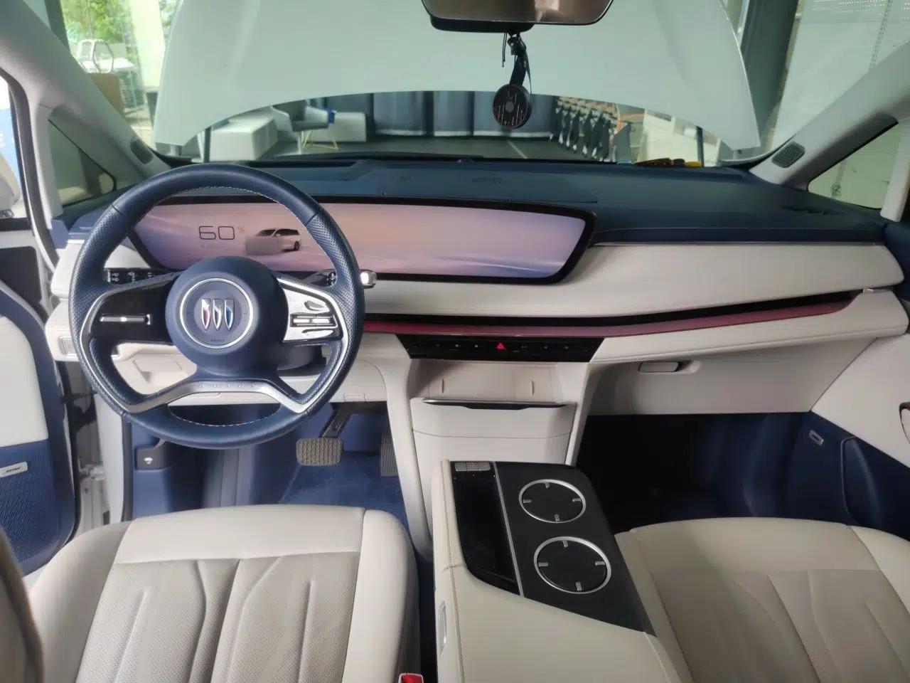 Buick GL8 New Energy 2024 Lu Zun Luxury Edition 7-Seater — миниатюра 9
