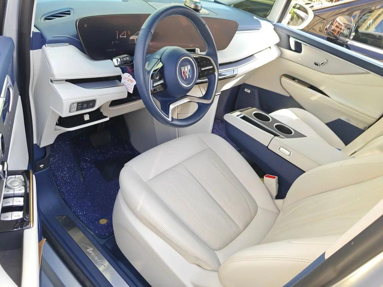 Buick GL8 New Energy 2024 Lu Zun Luxury Edition 7-Seater — миниатюра 16