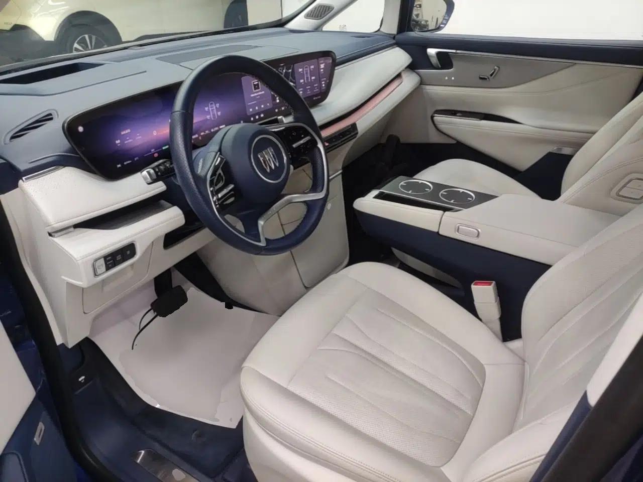 Buick GL8 New Energy 2024 Lu Zun Luxury Edition 6-Seater — миниатюра 17