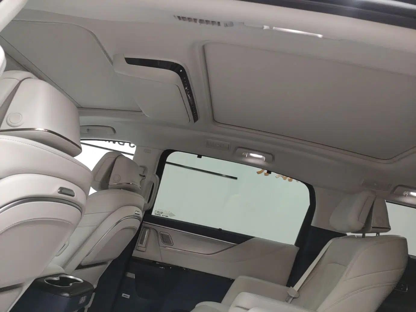 Buick GL8 New Energy 2024 Lu Zun Luxury Edition 6-Seater — миниатюра 21