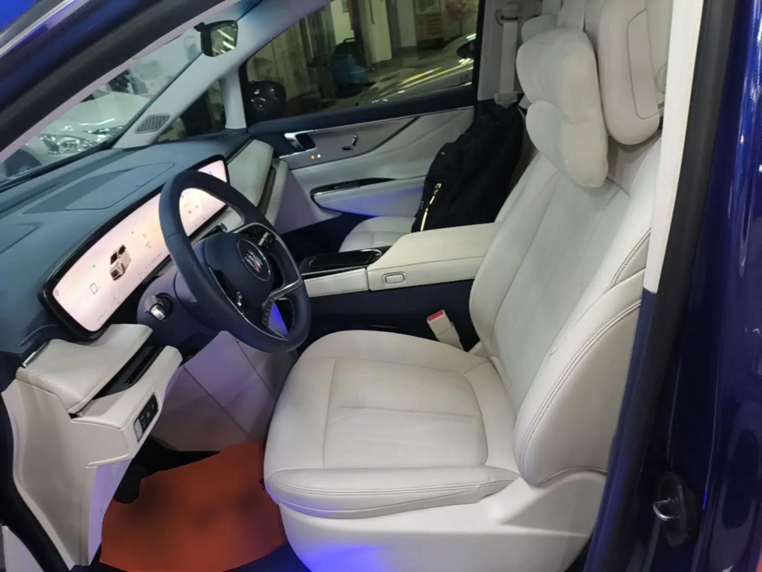 Buick GL8 New Energy 2024 Lu Zun Luxury Edition 6-Seater — миниатюра 25