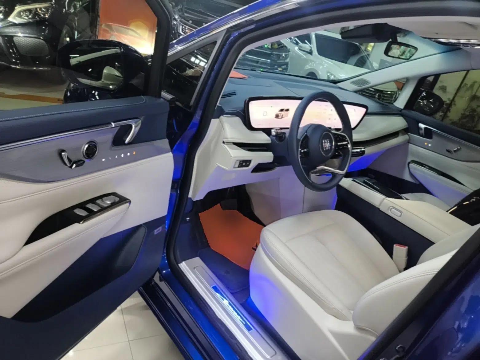 Buick GL8 New Energy 2024 Lu Zun Luxury Edition 6-Seater — миниатюра 26