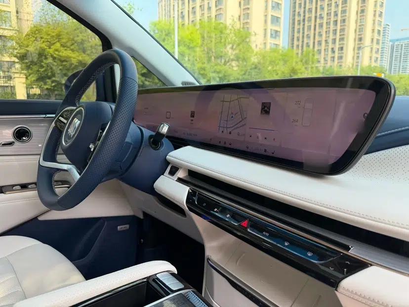 Buick GL8 New Energy 2024 Lu Zun Luxury Edition 6-Seater — миниатюра 37