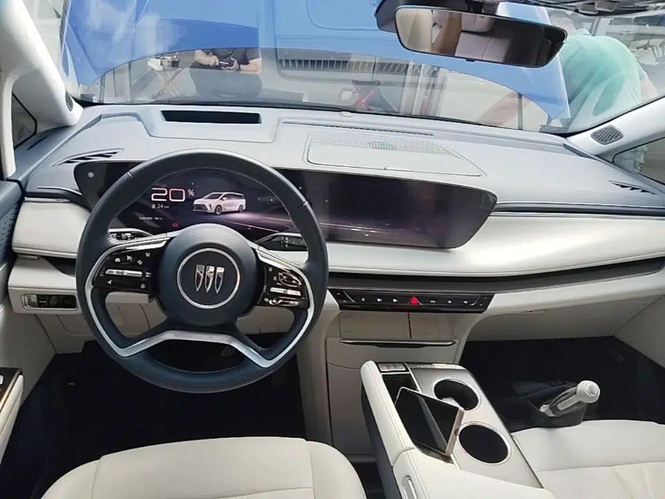 Buick GL8 New Energy 2024 Lu Zun Luxury Edition 6-Seater — миниатюра 17