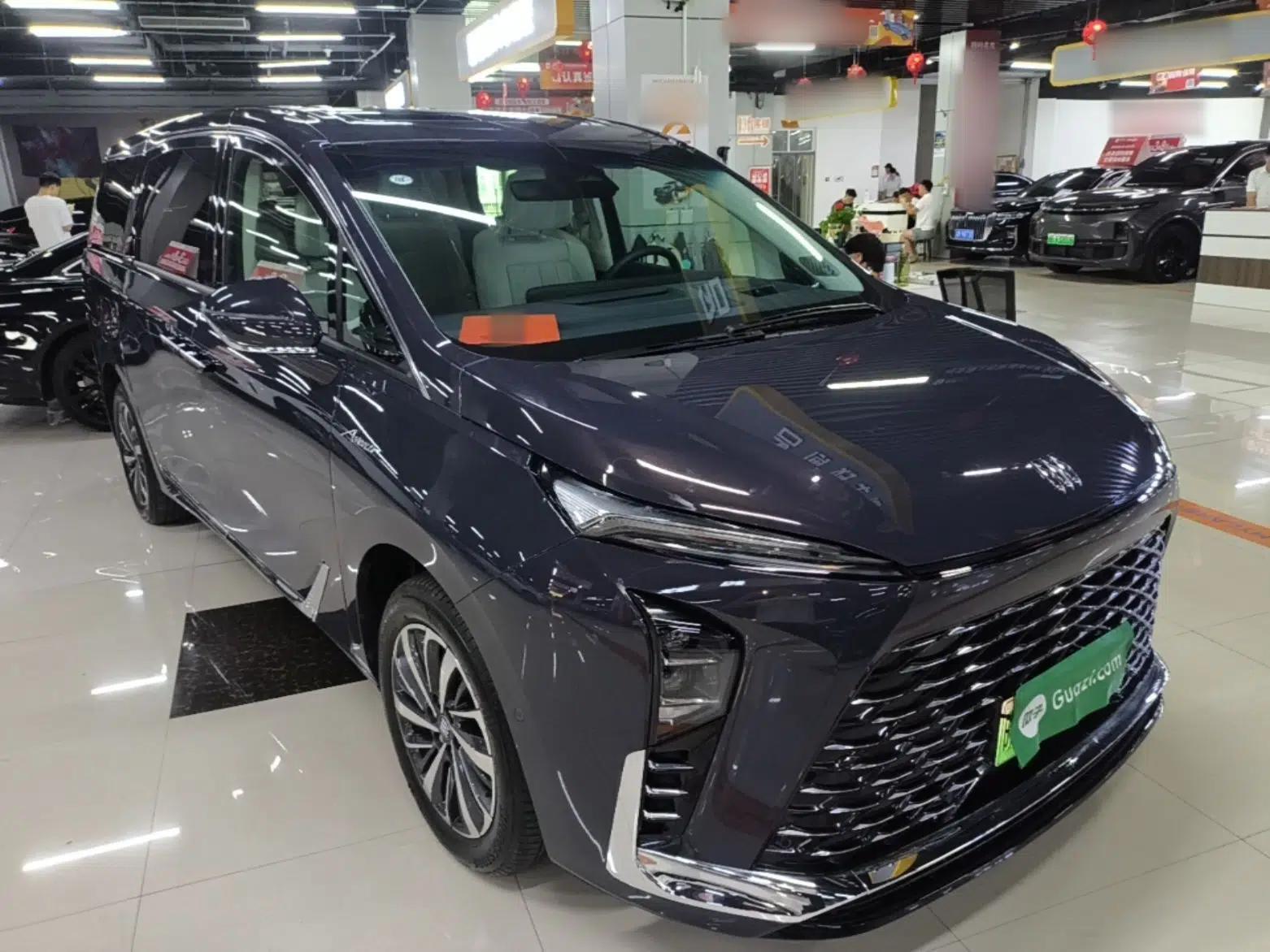Buick GL8 New Energy 2026 Model Lu Zun Luxury Edition — миниатюра 3