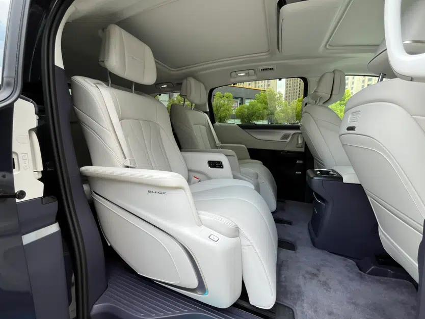 Buick GL8 New Energy 2026 Model Lu Zun Luxury Edition — миниатюра 39