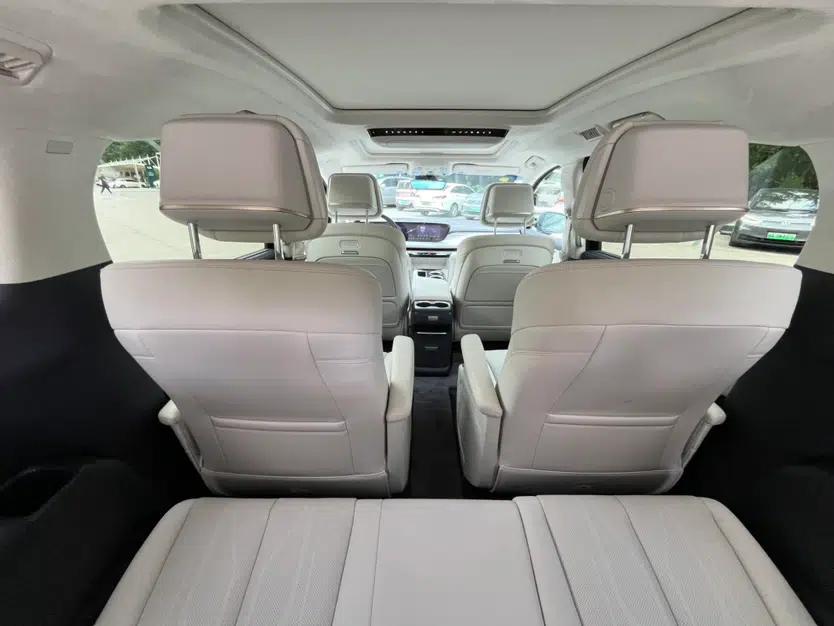 Buick GL8 New Energy 2026 Model Lu Zun Luxury Edition — миниатюра 40
