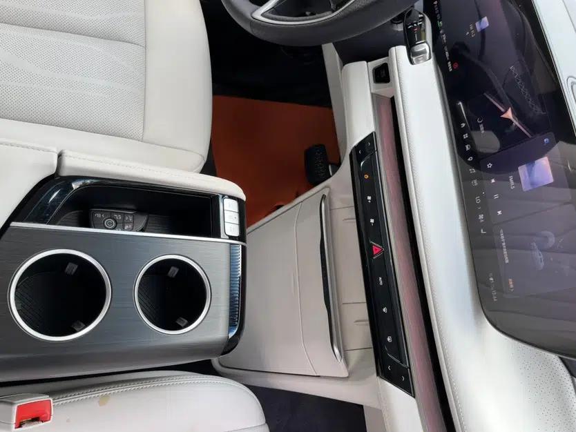 Buick GL8 New Energy 2026 Model Lu Zun Luxury Edition — миниатюра 41