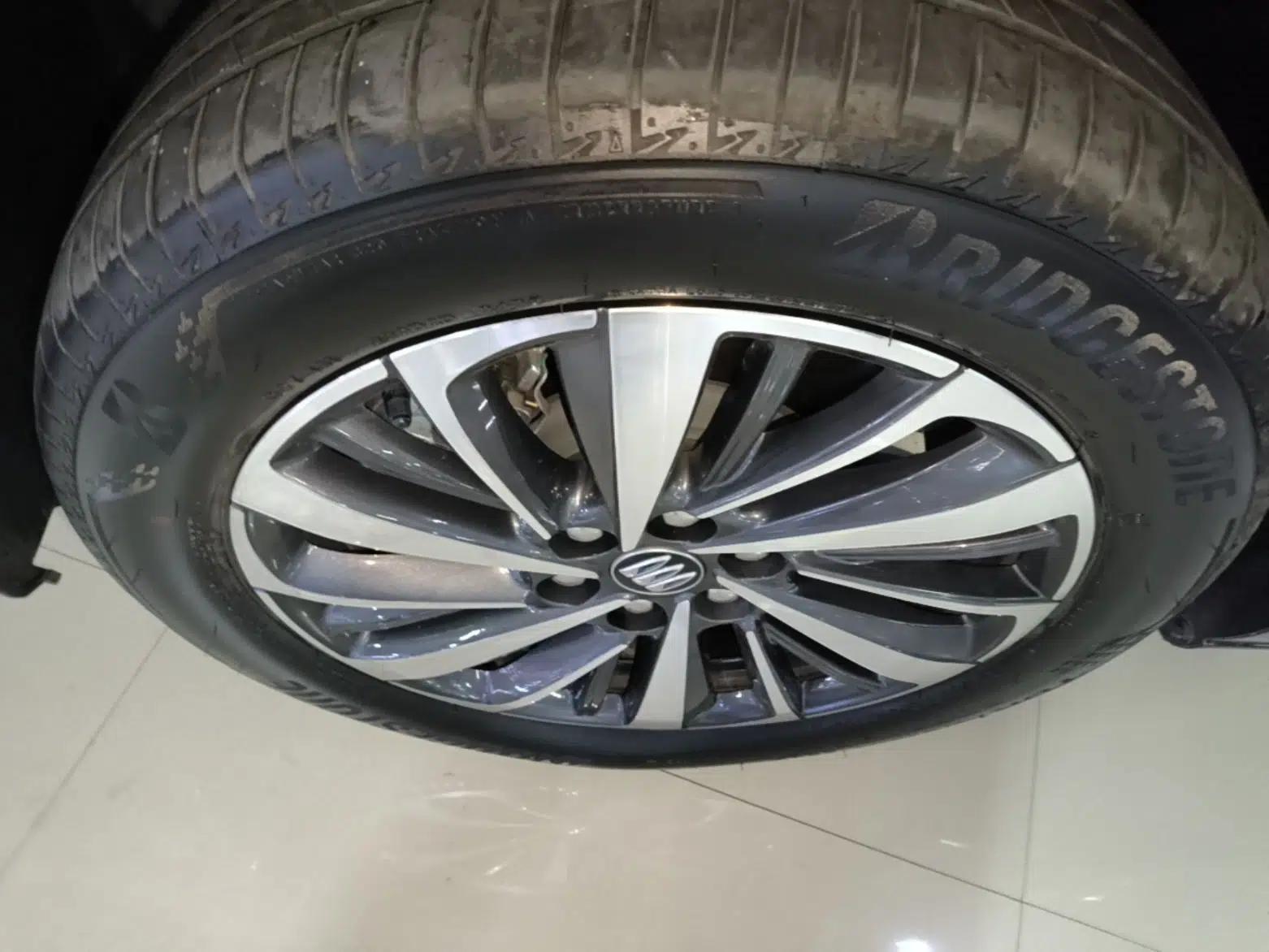 Buick GL8 New Energy 2026 Model Lu Zun Luxury Edition — миниатюра 10
