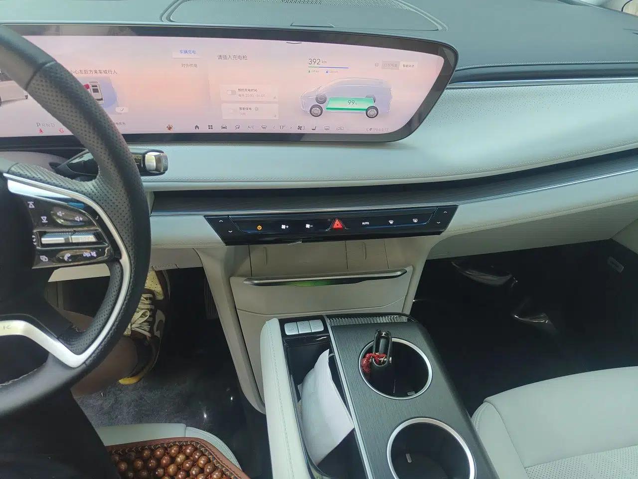 Buick GL8 New Energy 2024 Lu Zun Luxury Edition 7-Seater — миниатюра 13