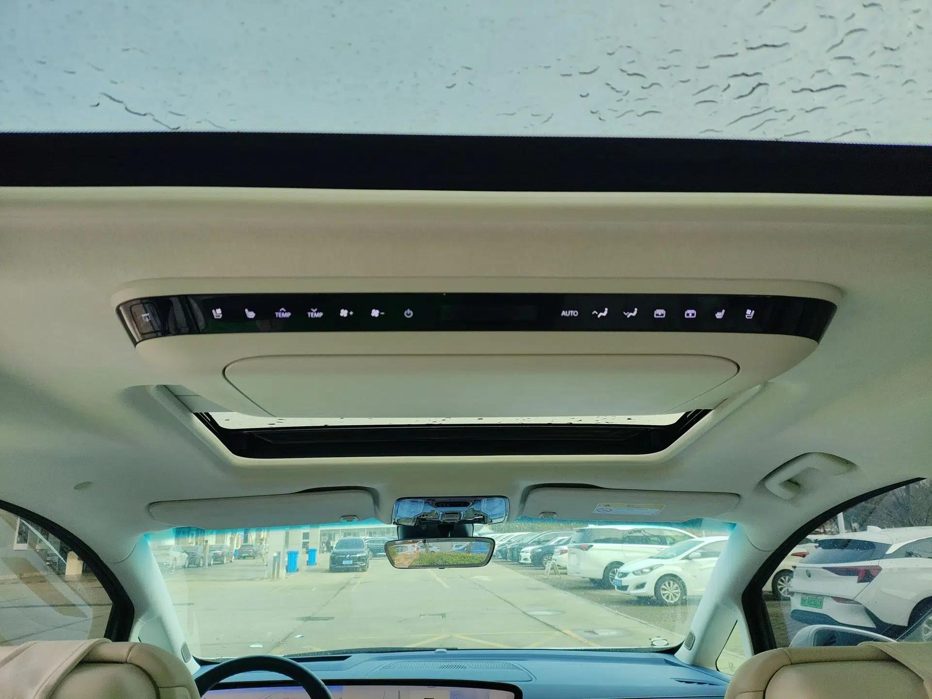 Buick GL8 New Energy 2024 Lu Zun Luxury Edition 7-Seater — миниатюра 21
