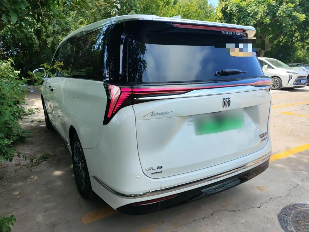 Buick GL8 New Energy 2024 Lu Zun Luxury Edition 7-Seater — миниатюра 4