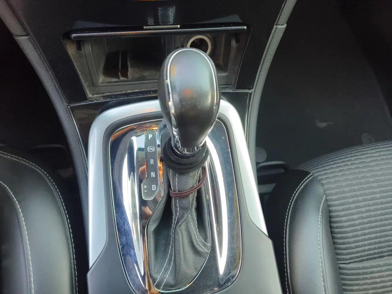 Buick Regal 2015 1.6T Leading Technology Model — миниатюра 14