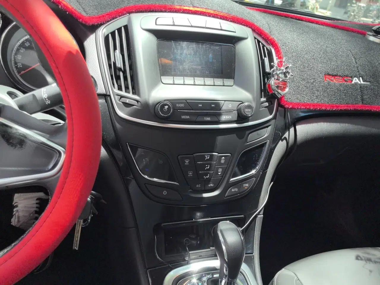 Buick Regal 2014 1.6T Fashionable Tech Edition — миниатюра 13