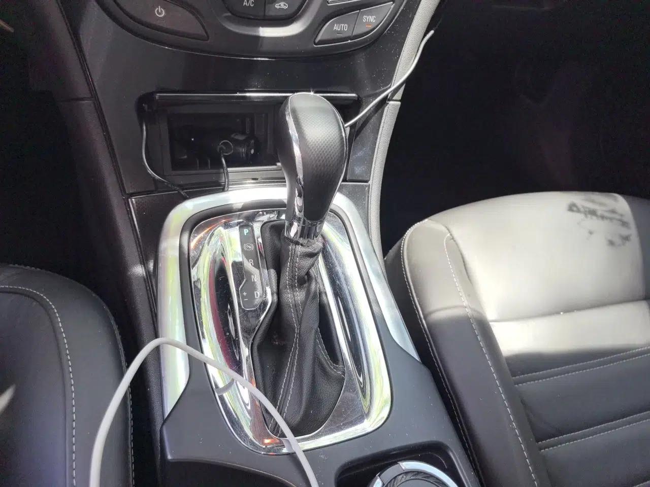 Buick Regal 2014 1.6T Fashionable Tech Edition — миниатюра 14