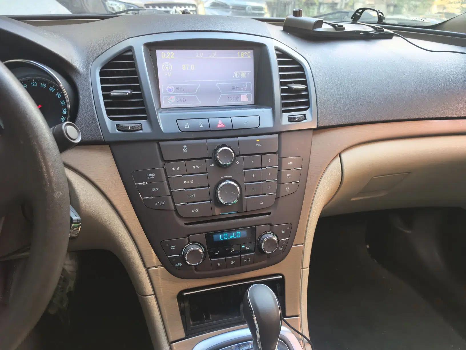 Buick Regal 2012 2.0L Comfort Edition — миниатюра 13