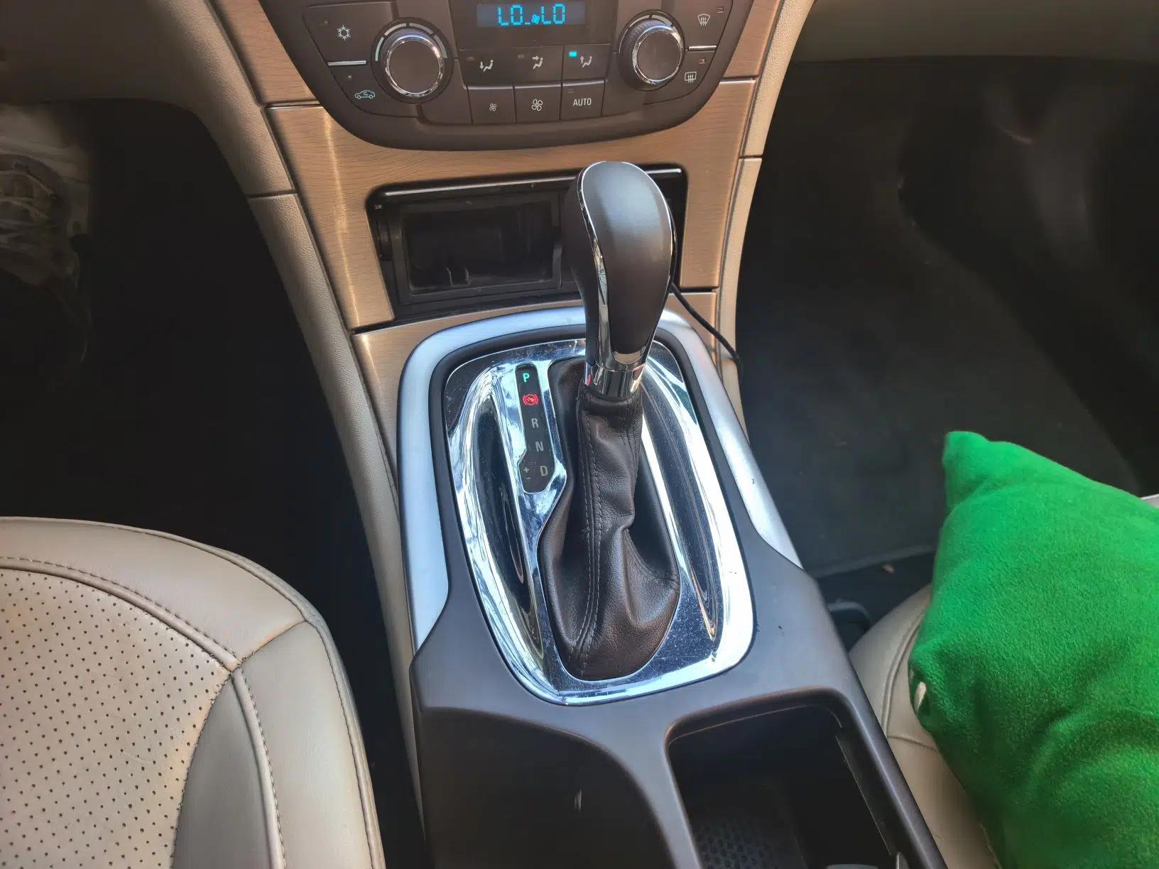 Buick Regal 2012 2.0L Comfort Edition — миниатюра 14