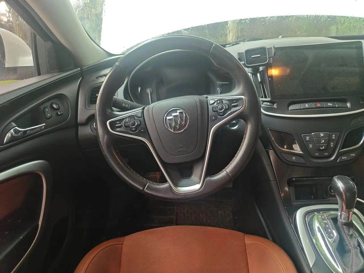 Buick Regal 2015 1.6T Elite Tech Model — миниатюра 10
