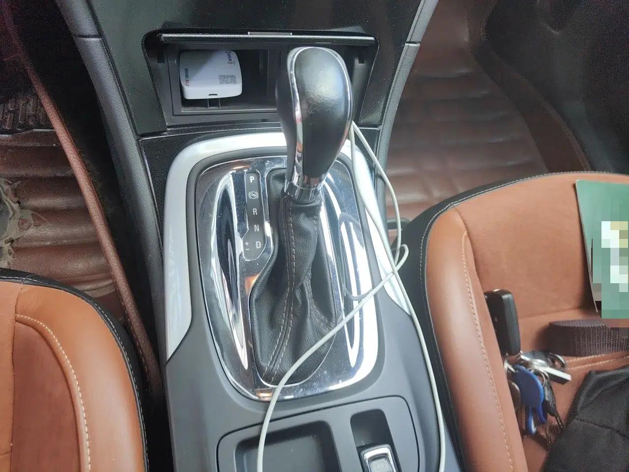 Buick Regal 2015 1.6T Elite Tech Model — миниатюра 14