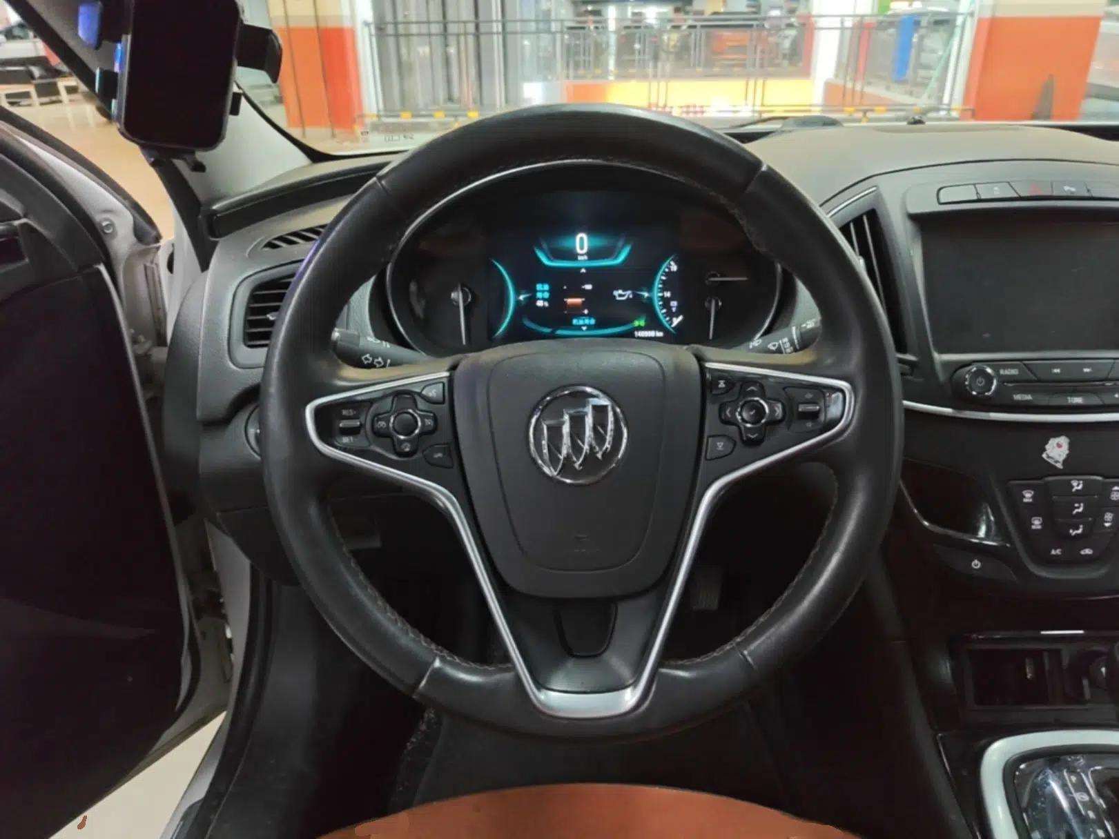 Buick Regal 2015 1.6T Elite Tech Model — миниатюра 13