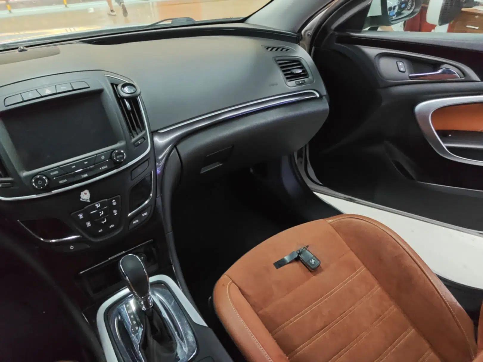 Buick Regal 2015 1.6T Elite Tech Model — миниатюра 15