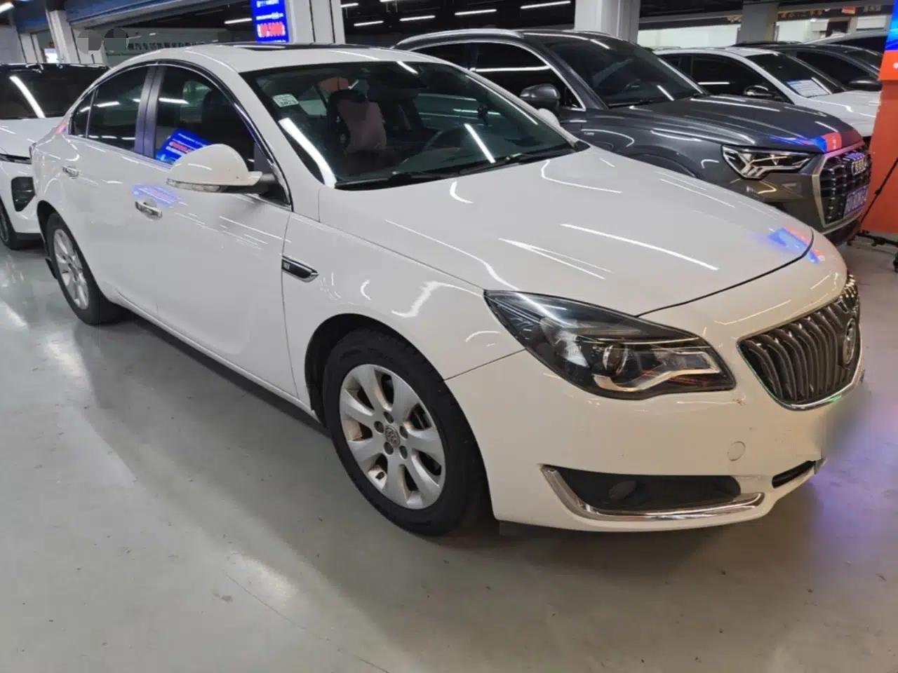 Buick Regal 2015 1.6T Elite Tech Model — миниатюра 3
