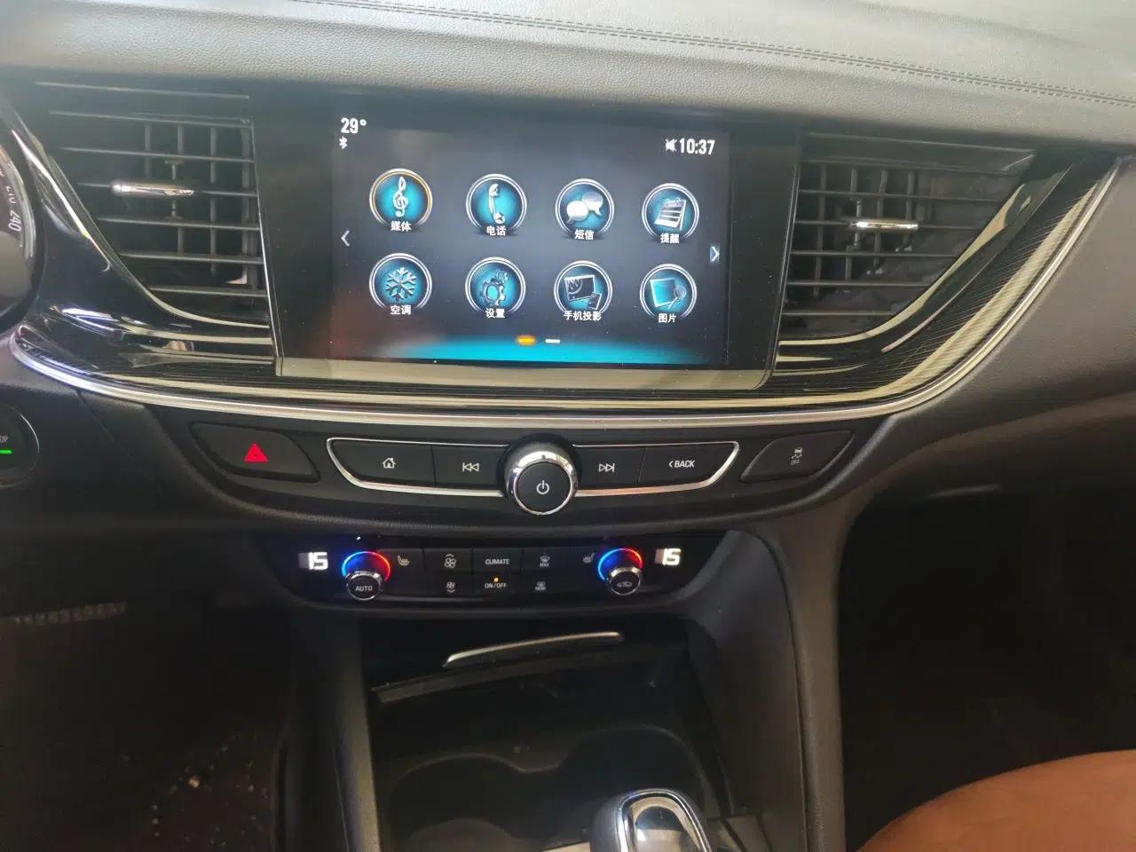 Buick Regal 2019 20T Luxury Model China V Standard — миниатюра 13