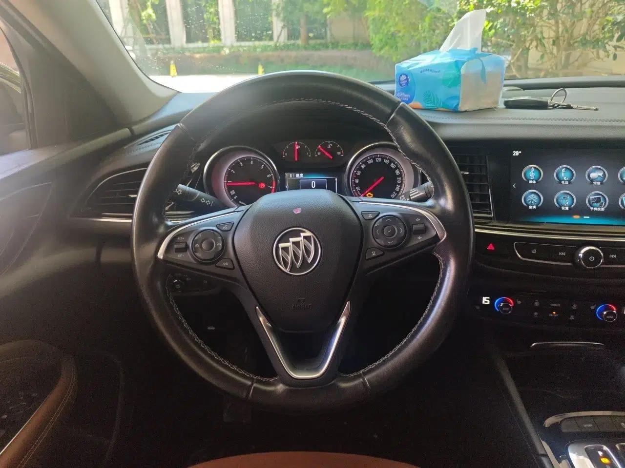 Buick Regal 2019 20T Luxury Model China V Standard — миниатюра 10