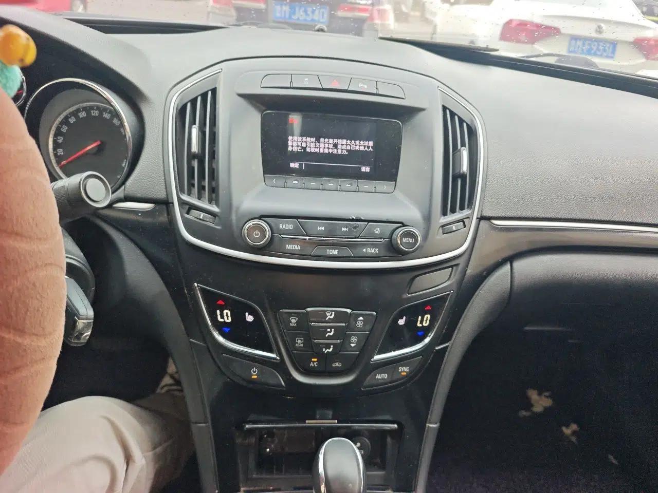 Buick Regal 2014 1.6T Fashionable Tech Edition — миниатюра 13