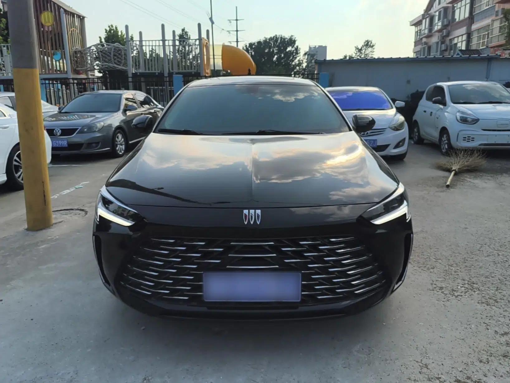 Buick Regal 2024 25T Deluxe Edition — миниатюра 2