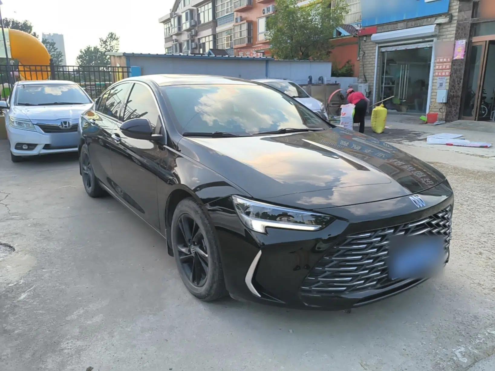 Buick Regal 2024 25T Deluxe Edition — миниатюра 3